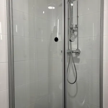 Merinaekoealalla Kaksio 12 Floor Apartament *